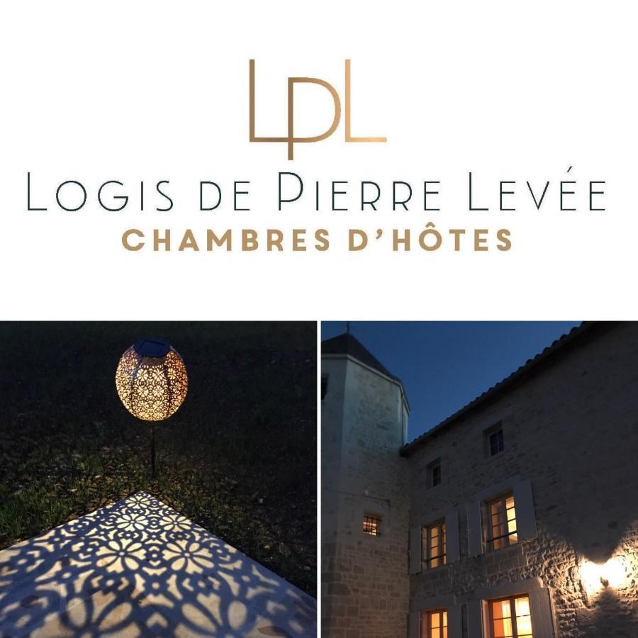 Logis De Pierre Levée Bed & Breakfast 2*